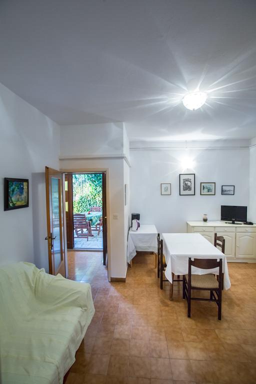 Lucija Apartman Kampor Kültér fotó